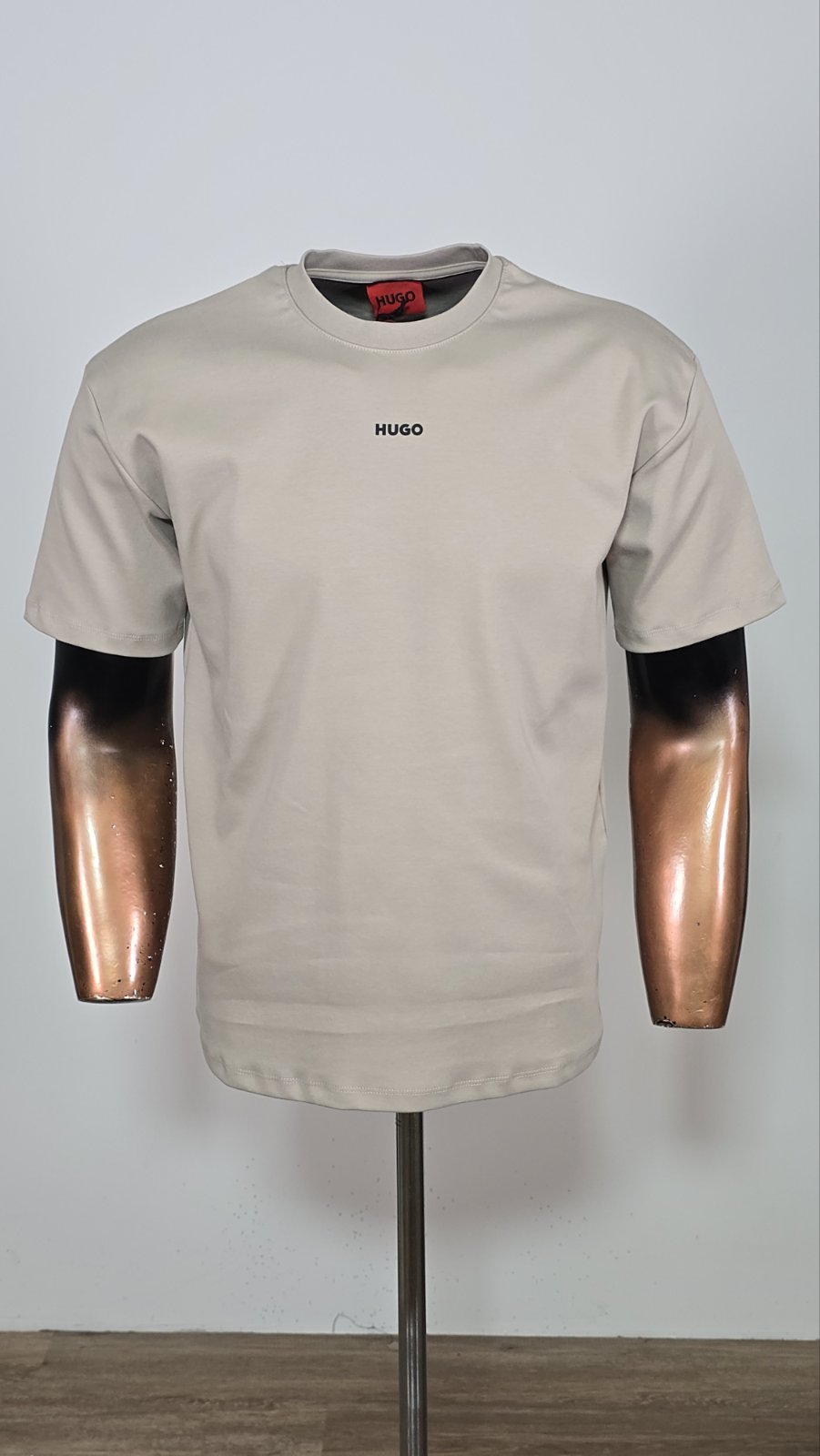 Majica Hugo sre bež