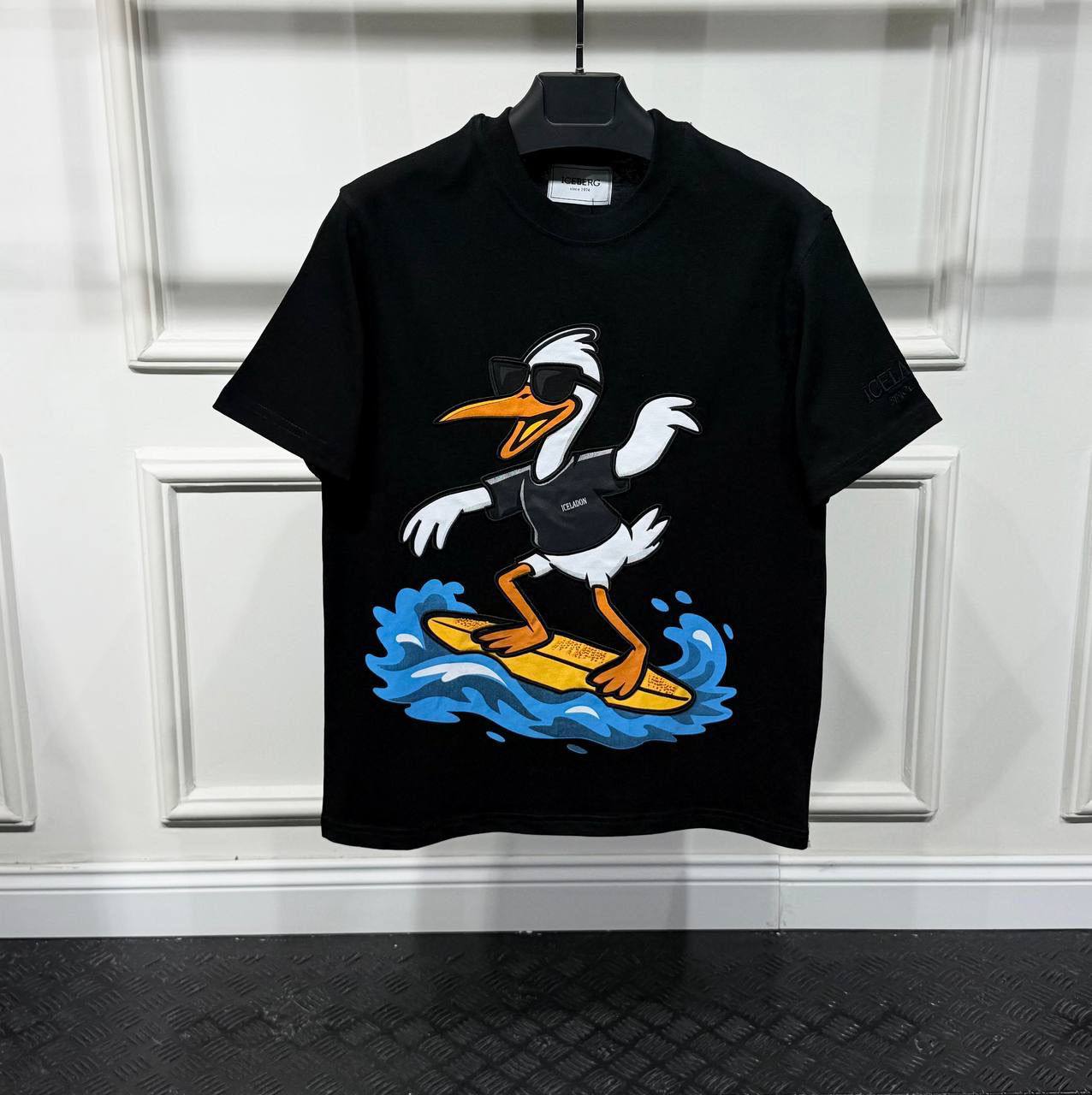 Majica Iceberg labud surf crna