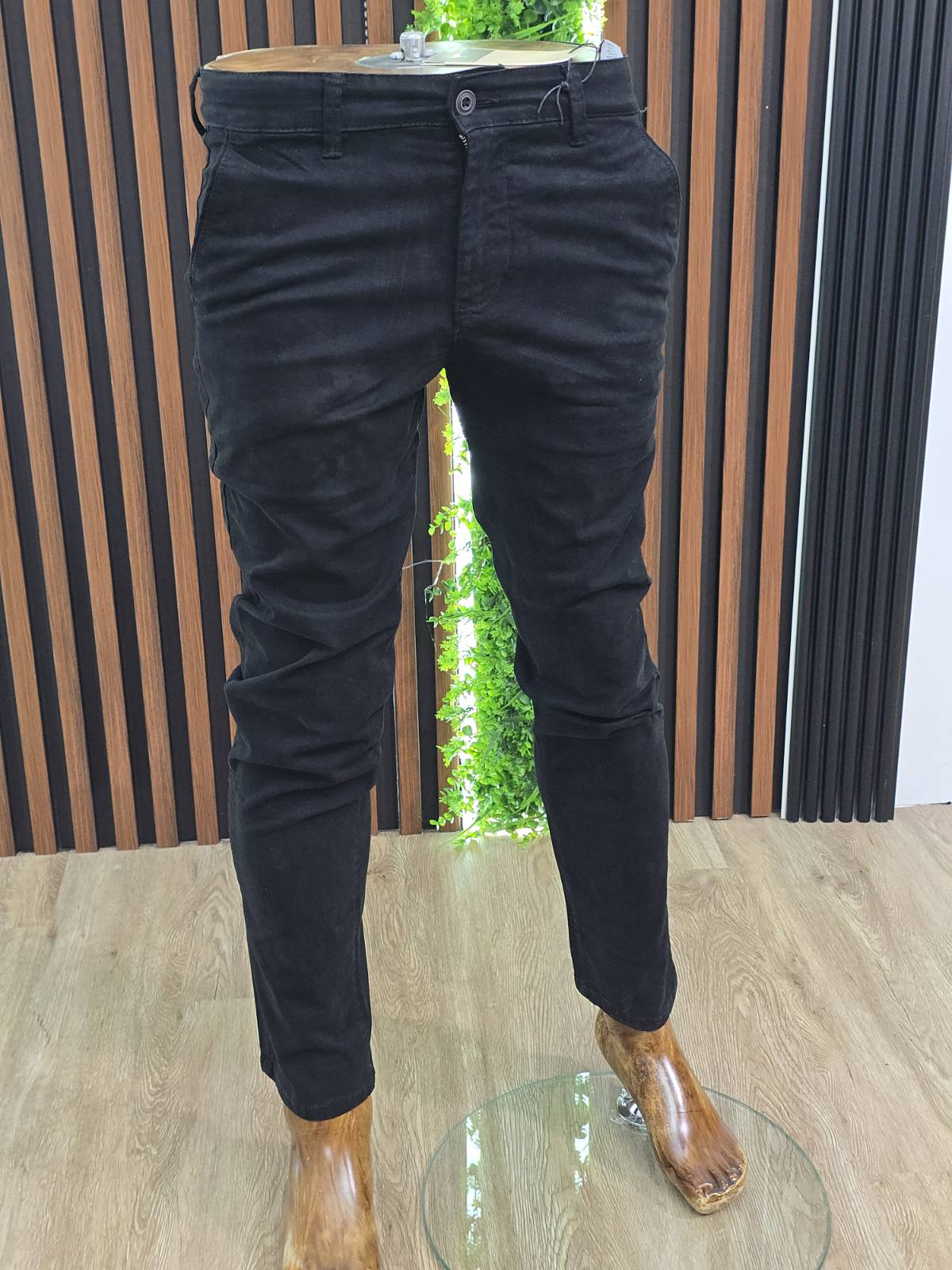 Muške Chino pantalone iz Italije – crne - Image 3