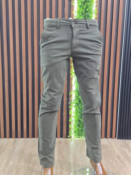 Muške Chino pantalone iz Italije – zelene